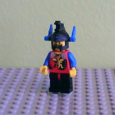 LEGO Minifigure-Dragon Knights - Knight 2, Black Legs with Red Hips, Black Dragon Helmet, Blue Plumes-Castle / Dragon Knights-CAS015-Creative Brick Builders